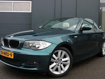 Groen (metallic) Occasion 2009 BMW 118 Cabriolet Executive Cabriolet | € 8.995 (Eerlijke prijs)