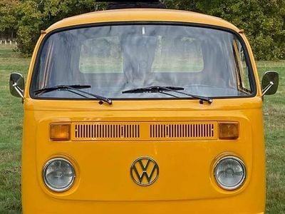 Geel Gebruikt 1976 VW T2 Van | € 27.500