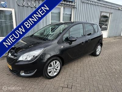 Zwart Gebruikt 2015 Opel Meriva Design Edition MPV | € 5.999 (Eerlijke prijs)