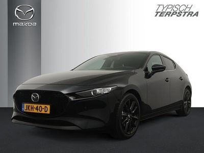 Zwart (metallic) Nieuw 2025 Mazda 3 Homura-Line Hatchback | € 30.950 (Eerlijke prijs)