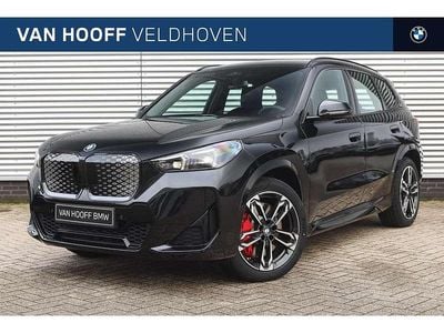 Zwart Nieuw 2025 BMW iX1 Comfort Edition SUV | € 57.786 (Eerlijke prijs)