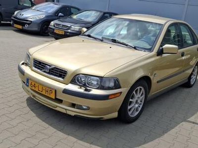 Volvo S40