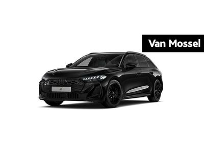 Zwart Occasion 2025 Audi A5 Ambiente Stationwagen | € 70.895