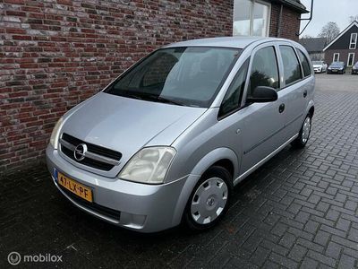 Grijs Gebruikt 2003 Opel Meriva Enjoy MPV | € 1.950 (Duur)