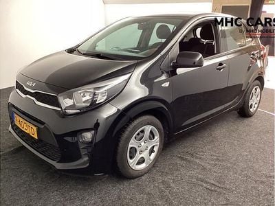 Zwart Gebruikt 2022 Kia Picanto Comfort Hatchback | € 10.700 (Goede deal)