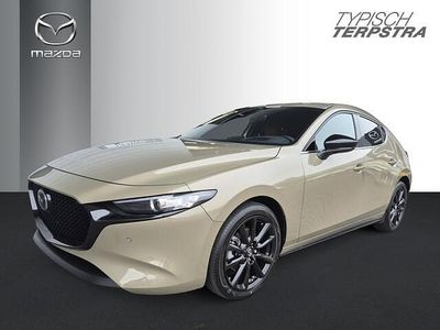 Bruin Nieuw 2025 Mazda 3 Nagisa Hatchback | € 37.240 (Eerlijke prijs)