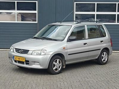 Grijs Gebruikt 2001 Mazda Demio Exclusive Hatchback | € 1.750 (Eerlijke prijs)