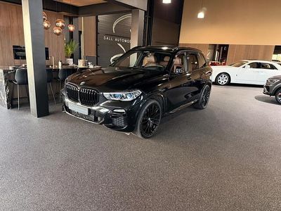 Zwart (metallic) Occasion 2020 BMW X5 Executive SUV | € 57.950 (Eerlijke prijs)