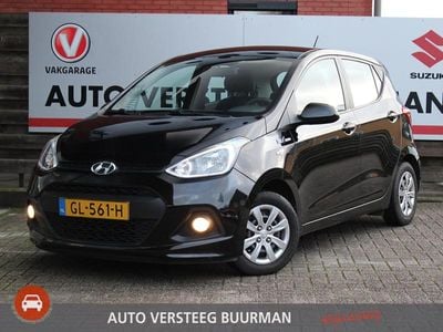 Zwart Gebruikt 2015 Hyundai i10 Comfort Hatchback | € 6.750 (Eerlijke prijs)
