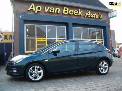 tweedehands Opel Astra 1.4 Business+ Climate-control