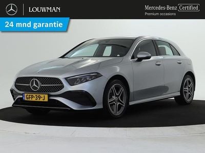 Hightechzilver (licht grijs metallic) Gebruikt 2024 Mercedes A250 AMG Hatchback | € 35.950 (Eerlijke prijs)