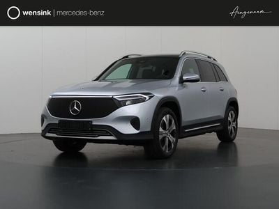 Mercedes EQB250+