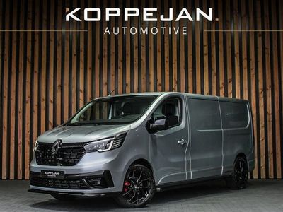 Zilver Occasion 2024 Renault Trafic MPV | € 38.950 (Eerlijke prijs)