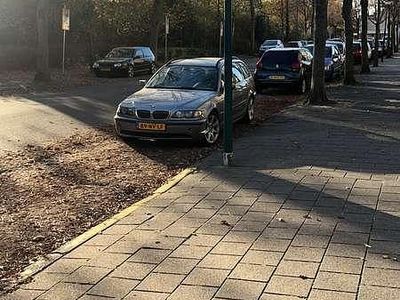 Grijs Gebruikt 2004 BMW 325 Stationwagen | € 5.500 (Duur)