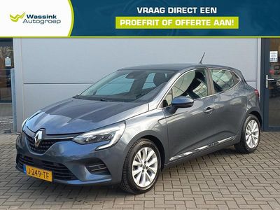 Grijs Occasion 2020 Renault Clio V Intens Hatchback | € 14.985 (Eerlijke prijs)
