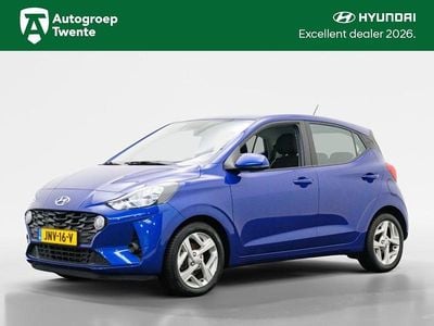 Intense blue (blauw metallic) Occasion 2023 Hyundai i10 Comfort Hatchback | € 16.950 (Eerlijke prijs)