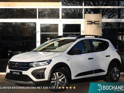 Wit Occasion 2022 Dacia Sandero Essentiel Hatchback | € 13.295 (Eerlijke prijs)