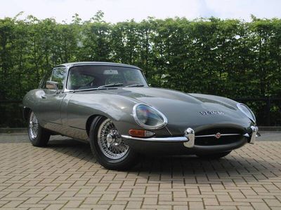 Goudopalescent grey Gebruikt 1967 Jaguar E-Type Coupé | € 249.500