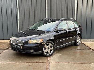 Zwart Occasion 2004 Volvo V50 Summum Stationwagen | € 3.450 (Iets duurder)