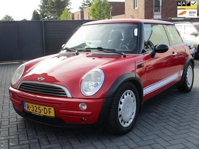 Occasion Mini ONE Pepper 90 PK (66 kW) 2004 Rood Hatchback