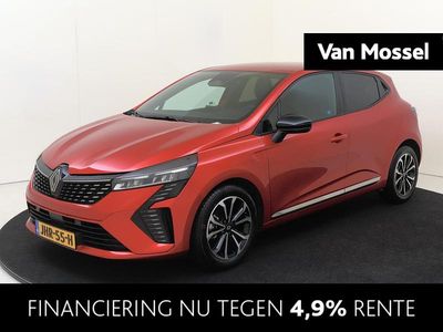 Occasion Renault Clio V Techno 2025 Rood Hatchback