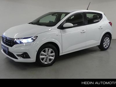 Wit Gebruikt 2023 Dacia Sandero Comfort Hatchback | € 14.945 (Eerlijke prijs)