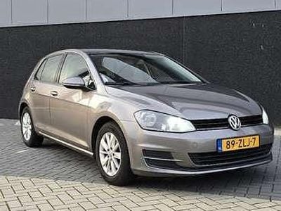 Brons Occasion 2013 VW Golf VII Comfortline Sedan | € 6.500 (Goede deal)