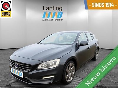 Grijs Occasion 2014 Volvo V60 Momentum Stationwagen | € 4.595 (Eerlijke prijs)
