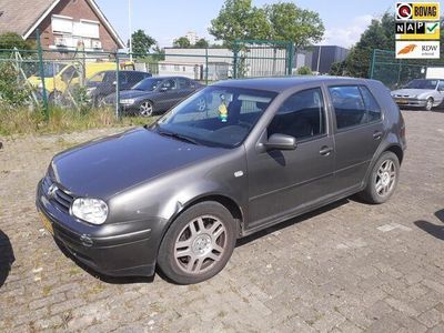 VW Golf IV