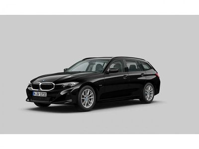 Zwart Occasion 2022 BMW 330e Executive Stationwagen | € 33.880 (Goede deal)
