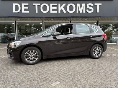 Bruin Gebruikt 2015 BMW 216 Active Tourer Comfort Edition MPV | € 11.500 (Eerlijke prijs)