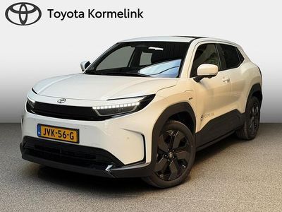 Nieuw Toyota Urban Cruiser Executive 127 kW (174 PK) 2026 Wit SUV