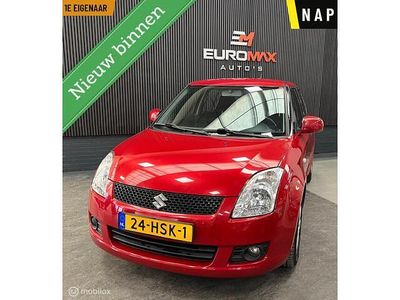 Rood Gebruikt 2009 Suzuki Swift Hatchback | € 5.949 (Iets duurder)