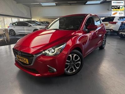 Rood Occasion 2019 Mazda 2 Hatchback | € 15.400 (Eerlijke prijs)
