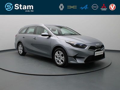 Occasion Kia Ceed 2023 Grijs Hatchback