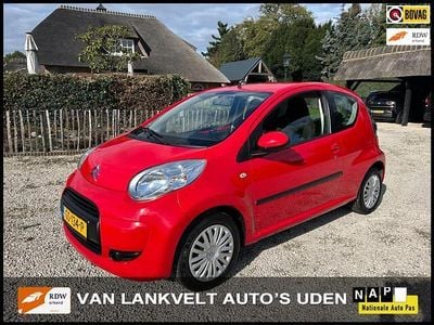 Rood Occasion 2009 Citroën C1 Hatchback | € 1.500 (Eerlijke prijs)