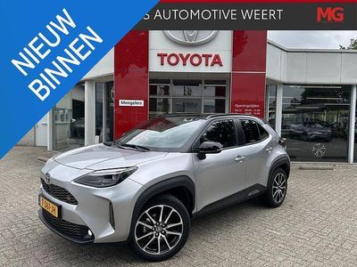 Grijs Occasion 2023 Toyota Yaris Cross Sport SUV | € 31.900 (Eerlijke prijs)