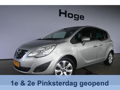 Grijs, metallic lak Gebruikt 2012 Opel Meriva Cosmo MPV | € 4.440 (Eerlijke prijs)