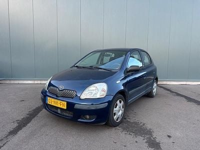 Blauw Occasion 2004 Toyota Yaris Luna Hatchback | € 1.495 (Goede deal)