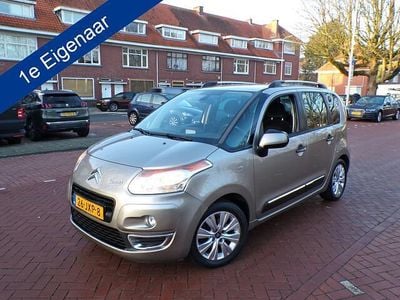 Beige (metallic) Occasion 2009 Citroën C3 Picasso Exclusive MPV | € 5.644 (Iets duurder)