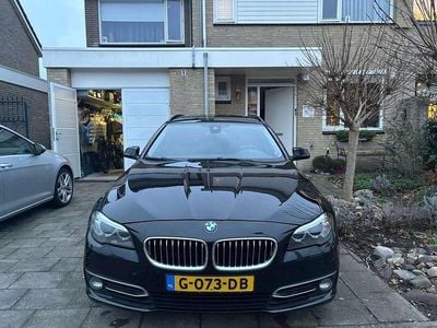 Zwart Gebruikt 2013 BMW 520 Executive Stationwagen | € 8.900 (Goede deal)