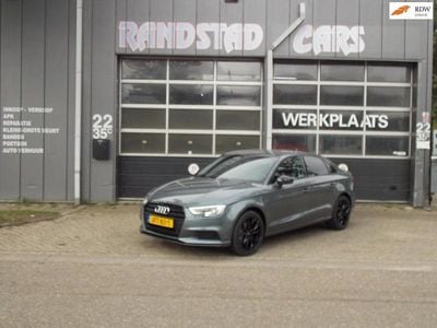 Grijs Occasion 2017 Audi A3 Proline Sedan | € 18.750 (Goede deal)