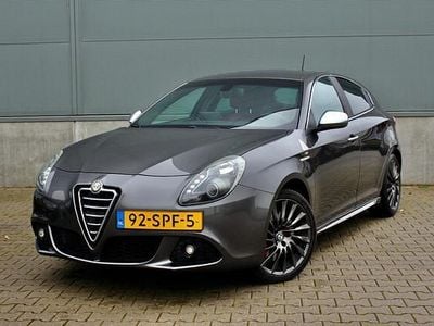 Occasion Alfa Romeo Giulietta Quadrifoglio 235 PK (172 kW) 2011 Grijs Hatchback