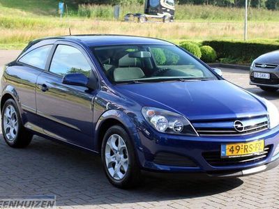 Opel Astra GTC