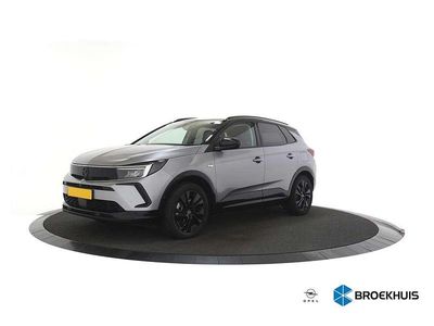 Grijs Occasion 2023 Opel Grandland X SUV | € 27.900 (Eerlijke prijs)