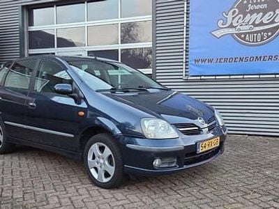 Blauw Gebruikt 2005 Nissan Almera Tino Tekna MPV | € 1.299 (Eerlijke prijs)