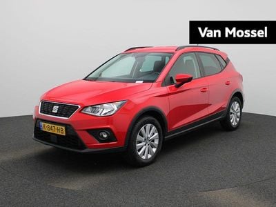 Rood Occasion 2021 Seat Arona Business SUV | € 14.900 (Goede deal)
