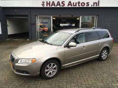 tweedehands Volvo V70 2.0 D3 Summum / LEDER / NAVI / EURO-5 / ZEER NETTE