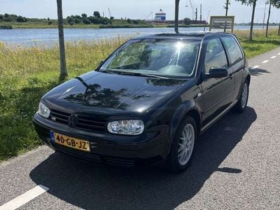 VW Golf IV