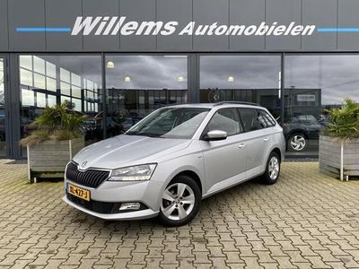 tweedehands Skoda Fabia Combi 1.0 TSI Clever Navigatie & Clima & Lm